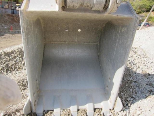 ขายด่วน!!! รถขุด KOMATSU รุ่น PC200-8N1 ซีเรียล 310987 ราคาพิเศษ ต่อรองราคาได้ สินค้าอยู่ญี่ปุ่น
