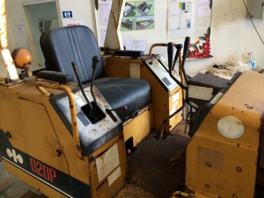 แทร็คเตอร์ Komatsu D20P-6 ใบมีด 6 ทิศทาง นำเข้าจากญี่ปุ่น สภาพดี