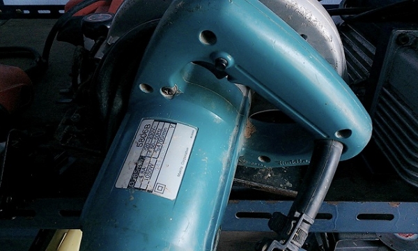 ขาย เลื่อยวงเดือน 7" makita 5806B แท้ๆ