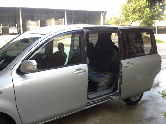 ขาย TOYOTA SIENTA 1.5 vvti ขาย TOYOTA SIENTA 1.5 vvti