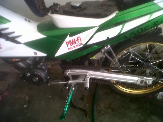 โซนิคตัาไหม่แท้เครื่องเดิมๆไม่เคยแต่งตาดมือ