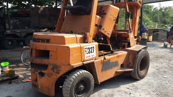 ขายรถยก4ตันดีเซล..komatsu..กระบอกคู่เสาสูงงาเทได้