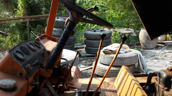 ขายรถยก4ตันดีเซล..komatsu..กระบอกคู่เสาสูงงาเทได้