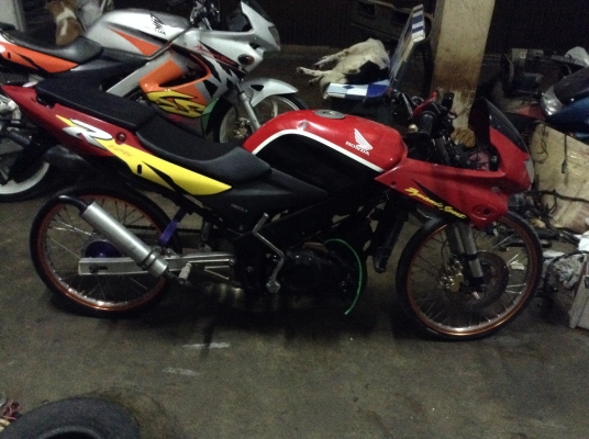 ขายls125. 4คัน มีทั้งตัวใหม่เเละตัวเก่า ขายls125. 4คัน มีทั้งตัวใหม่เเละตัวเก่า