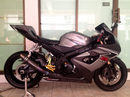ขาย GSXR1000 K6 สภาพหล่อๆ ท่อสูตร ทะเบียนแท้ ราคา 389000 บาท (ผ่อนได้/รับเทริ์น)