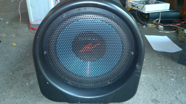 ลำโพง BaZuKa Kenwood KSC-SW1100 สภาพสวยครับ