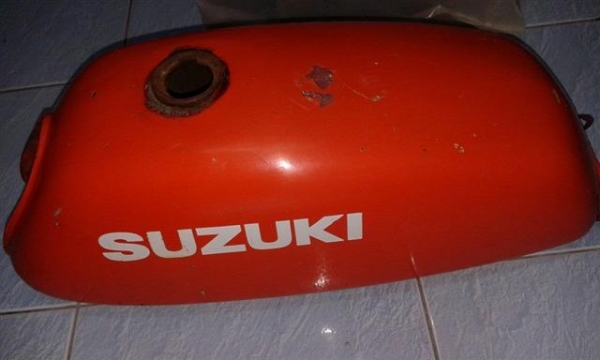 ขายโครง Suzuki A100 สภาพดีของเกือบครบราคา 2000 บาทครับ