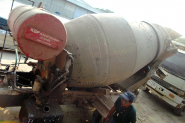 ขายด่วนโม่ปูนโม่ตรงคายาบ้า3.5คิวสภาพต้องช้อมนิดหน่อย