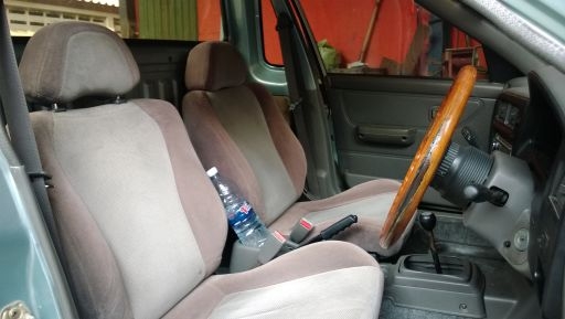 Nissan NV 1996 1.6 MT หน้าแวนไฟเต็ม พวงมาลับเพาเว่อร์  เครื่องยนต์+ช่วงล่างดี  แอร์เย็น