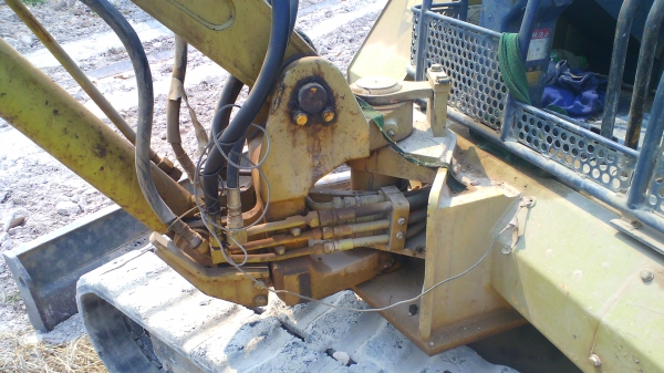 รถขุด KOMATSU PC40-6 รถเก่าญี่ปุ่น ใช้งานในไทยเพียง 6 เดือน ชอบราคาเท่าไรต่อรองได้ครับ