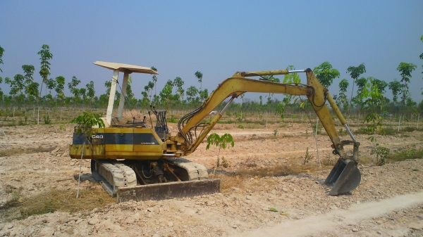 รถขุด KOMATSU PC40-6 รถเก่าญี่ปุ่น ใช้งานในไทยเพียง 6 เดือน ชอบราคาเท่าไรต่อรองได้ครับ