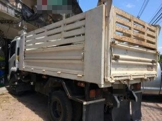 รถอีซูซุ 6 ล้อดั้ม FRR  210 แรงม้า. ปี 54  ( วิ่ง 4x,xxx กม. )   สนใจติดต่อ 081 - 6079515