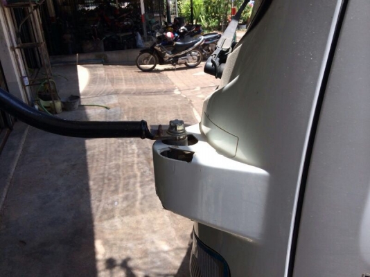 รถอีซูซุ 6 ล้อดั้ม FRR  210 แรงม้า. ปี 54  ( วิ่ง 4x,xxx กม. )   สนใจติดต่อ 081 - 6079515