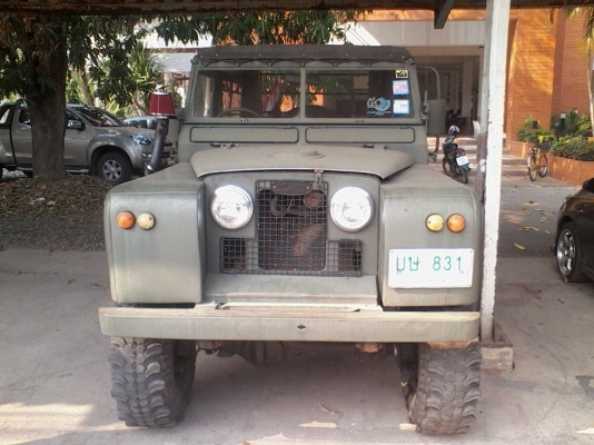 ขาย LANDROVER DISCOVERY SERIES II สำหรับคนชอบแนวลุยๆ ขาย LANDROVER DISCOVERY SERIES II สำหรับคนชอบแนวลุยๆ