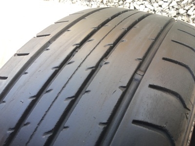 ขายยาง195/45/16 ปี 11/2เส้นปี10/2เส้น DUNLOP SP 2050 1 ชุด