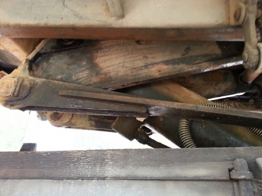 รถฮีโน่ 10 ล้อดั้ม F17  เปลื่ยนเครื่อง 187 แรงม้า.  (  ลด ราคา. 700,000 บาท. )  สนใจติดต่อ 081 - 6079515