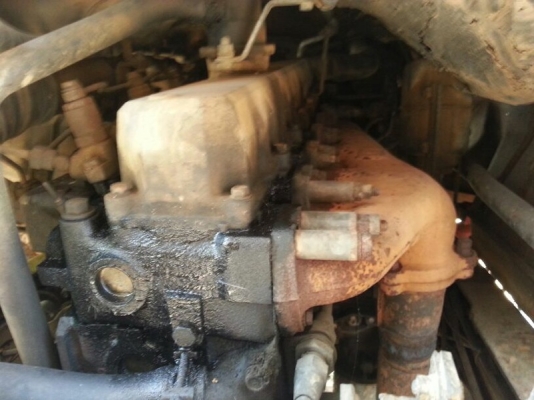 รถฮีโน่ 10 ล้อดั้ม F17  เปลื่ยนเครื่อง 187 แรงม้า.  (  ลด ราคา. 700,000 บาท. )  สนใจติดต่อ 081 - 6079515