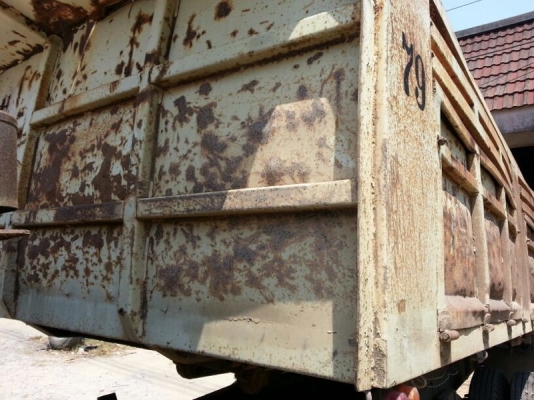 รถฮีโน่ 10 ล้อดั้ม F17  เปลื่ยนเครื่อง 187 แรงม้า.  (  ลด ราคา. 700,000 บาท. )  สนใจติดต่อ 081 - 6079515