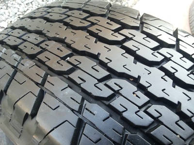 ขายยาง245/70/16 ปี 4612 BRIDGESTONE DUELER H/T 840 1 ชุด