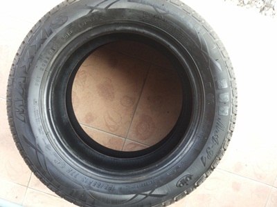 ขายยาง165/65/13 ปี 2210 MAXXIS 1 ชุด