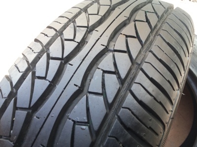 ขายยาง165/65/13 ปี 2210 MAXXIS 1 ชุด
