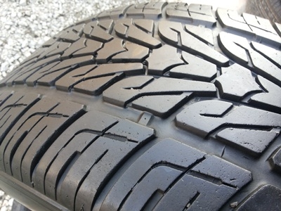 ขายยาง265/60/18 ปี 4610 ROADSTONE HP (เกาหลี) 1 ชุด