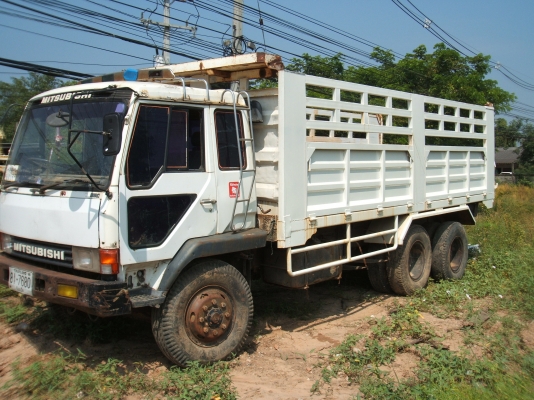 ขายรถสิบล้อ มิตซู 527 10 สปีด เครื่องยนต์ 6 D เทอร์โบ 220 แรงม้า