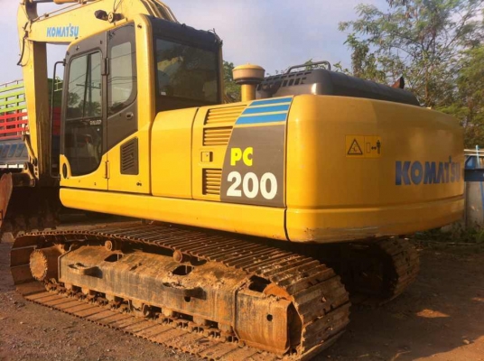 ขายด่วน KOMATSU PC 200-8 รถสวย เอวแน่น ช่วงล่างเต็ม พร้อมใช้ ราคาประหยัดค่ะ