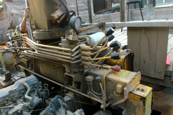 ขายด่วนรถ6ล้อโตโยต้าเครือง115ปี42คิดเครน3ตันTADANO