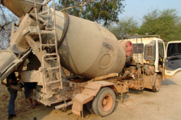 ขายด่วนรถ6ล้อMAGAชีลี500เครือง175แรงปี53โม่ปูน3.5คิว