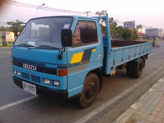 หกล้ออีซูซุ NKR110แรง ห้างแท้ ปี36 ราคาดาวน์120,000.บ..รับรถกลับบ้านได้เลยเลยครับ