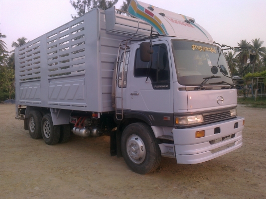 ขายรถบรรทุกรั้วสิบล้อ  HINO เพลาเดียว