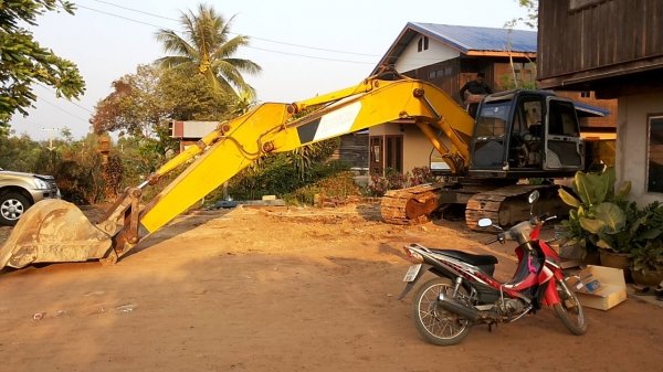 **875,000 บ.ต่อรอง**ขายแบคโฮ KOBELCO MARK3 SK200 เก๋งน้ำเงิน เครื่องเดิมปั้มเดิม ไฟฟ้าตัด แอร์เย็น เครื่องดี เอวดี บูมอาร์มดี ช่วงล่าง70\% โซ่ดี ใบแทรกดี โรลเลอร์ดี เฟรมดีมีปะ บอดี้ดีสีสันพอใช้ รถใช้งานปกติ เอกสารเล่มทะเบียนครบ ขายตามสภาพ ราคาต่อรองได้เด้อ **875,000 บ.ต่อรอง**ขายแบคโฮ KOBELCO MARK3 SK200 เก๋งน้ำเงิน เครื่องเดิมปั้มเดิม ไฟฟ้าตัด แอร์เย็น เครื่องดี เอวดี บูมอาร์มดี ช่วงล่าง70\% โซ่ดี ใบแทรกดี โรลเลอร์ดี เฟรมดีมีปะ บอดี้ดีสีสันพอใช้ รถใช้งานปกติ เอกสารเล่มทะเบียนครบ ขายตามสภาพ ราคาต่อรองได้เด้อ