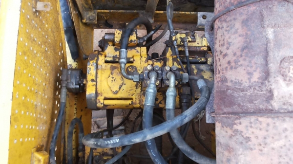 **875,000 บ.ต่อรอง**ขายแบคโฮ KOBELCO MARK3 SK200 เก๋งน้ำเงิน เครื่องเดิมปั้มเดิม ไฟฟ้าตัด แอร์เย็น เครื่องดี เอวดี บูมอาร์มดี ช่วงล่าง70\% โซ่ดี ใบแทรกดี โรลเลอร์ดี เฟรมดีมีปะ บอดี้ดีสีสันพอใช้ รถใช้งานปกติ เอกสารเล่มทะเบียนครบ ขายตามสภาพ ราคาต่อรองได้เด้อ **875,000 บ.ต่อรอง**ขายแบคโฮ KOBELCO MARK3 SK200 เก๋งน้ำเงิน เครื่องเดิมปั้มเดิม ไฟฟ้าตัด แอร์เย็น เครื่องดี เอวดี บูมอาร์มดี ช่วงล่าง70\% โซ่ดี ใบแทรกดี โรลเลอร์ดี เฟรมดีมีปะ บอดี้ดีสีสันพอใช้ รถใช้งานปกติ เอกสารเล่มทะเบียนครบ ขายตามสภาพ ราคาต่อรองได้เด้อ