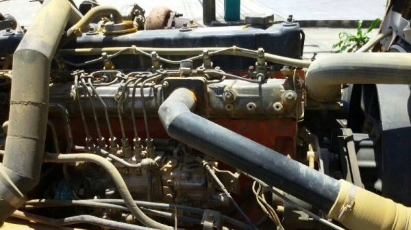 รถอีซูซุ 10 ล้อดั้ม เปลื่ยนเครื่อง 275 แรงม้า.  ( นางฟ้า )  สนใจติดต่อ  081 - 6079515