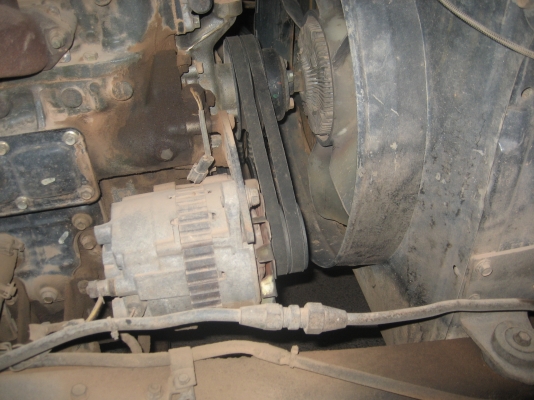 ITSUBISHI  527   220 แรง รถปี  35    ไม่โบ   875000