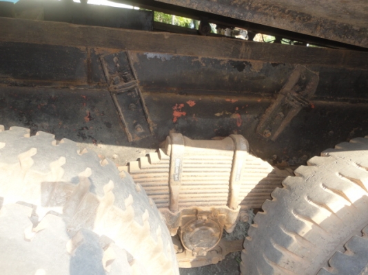 ISUZU FXZ 240 TURBO  หัวขายราคา  950,000 บาทค่ะ  หางพ่วงขายราคา   300,000  บาทค่ะ