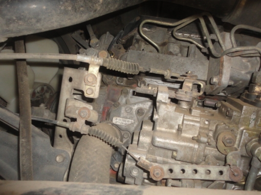 ISUZU FXZ 240 TURBO  หัวขายราคา  950,000 บาทค่ะ  หางพ่วงขายราคา   300,000  บาทค่ะ