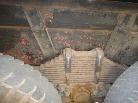 ISUZU FXZ 240 TURBO  หัวขายราคา  950,000 บาทค่ะ  หางพ่วงขายราคา   300,000  บาทค่ะ