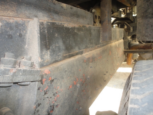 ISUZU FXZ 240 TURBO  หัวขายราคา  950,000 บาทค่ะ  หางพ่วงขายราคา   300,000  บาทค่ะ