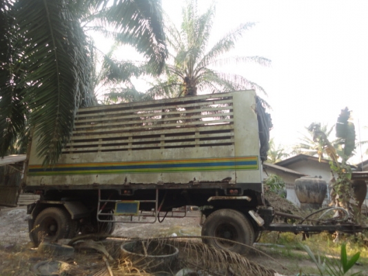 ISUZU FXZ 240 TURBO  หัวขายราคา  950,000 บาทค่ะ  หางพ่วงขายราคา   300,000  บาทค่ะ