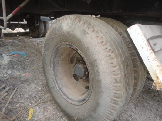 ISUZU FXZ 240 TURBO  หัวขายราคา  950,000 บาทค่ะ  หางพ่วงขายราคา   300,000  บาทค่ะ