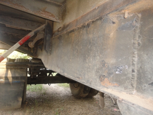 ISUZU FXZ 240 TURBO  หัวขายราคา  950,000 บาทค่ะ  หางพ่วงขายราคา   300,000  บาทค่ะ