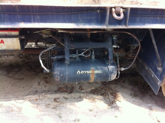 (คุณนิพล..เอาไปแล้วครับขอบคุณมาก)12ล้อหางปลาISUZU CXG23M  320แรง 2เพลา เล่มพร้อม...