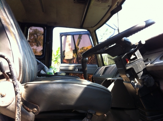 (คุณนิพล..เอาไปแล้วครับขอบคุณมาก)12ล้อหางปลาISUZU CXG23M  320แรง 2เพลา เล่มพร้อม...