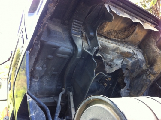 (คุณนิพล..เอาไปแล้วครับขอบคุณมาก)12ล้อหางปลาISUZU CXG23M  320แรง 2เพลา เล่มพร้อม...