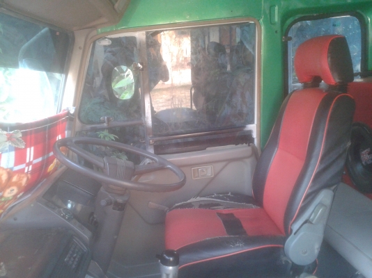 ขาย fuso td 195 แรงม้า แรงๆเอี่ยมๆ กิ๊กๆ เครื่องเดิม แรงดี(ราคาต่อรองได้)รถปี 2546 ครับ