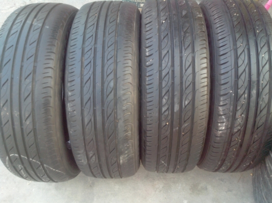 ขายยางfirestone tz-700 185-60-15 ปี11ดอกเต็มสวยๆ