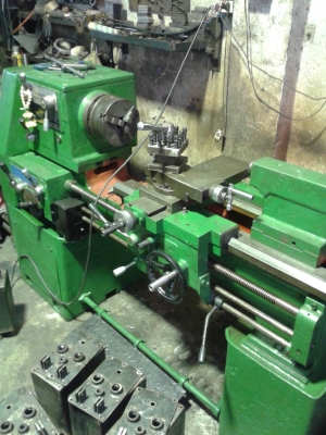 เครื่องกลึง