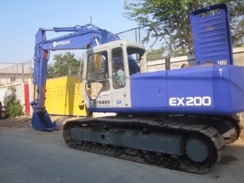 ขาย - รถขุด PC200 ยี่ห้อ HITACHI: EX200-2 มือสองเก่าญี่ปุ่น สภาพพร้อมใช้งาน